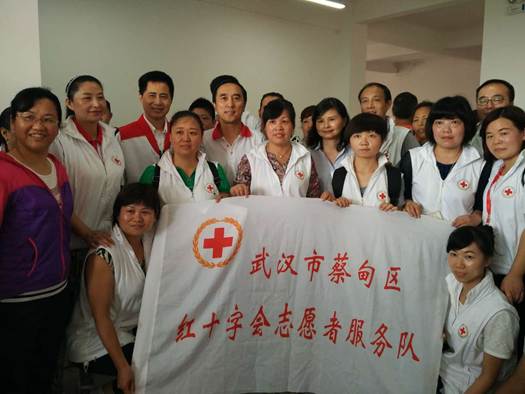 7��6�գ��й���ʮ���ܻḱ�᳤���������人�в̵�����ʮ�ֻ�־Ը�߷���Ӻ�Ӱ����